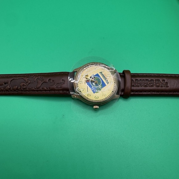 Vintage 90s Disney Animal Kingdom Limited Edition Leather Watch #14of 3000 NWB - Picture 3 of 7